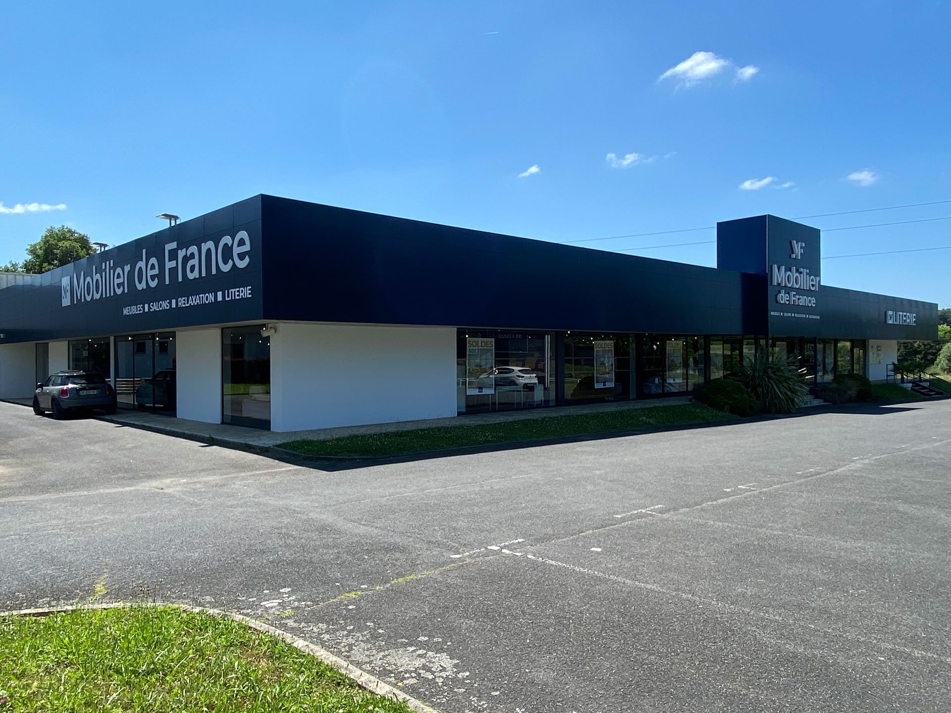 MOBILIER DE FRANCE  L'avenue du mobilier